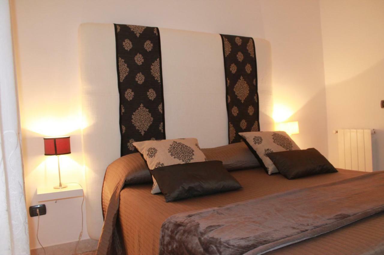 Domus Claudia - Casa Vacanze Syrakusa Exteriör bild
