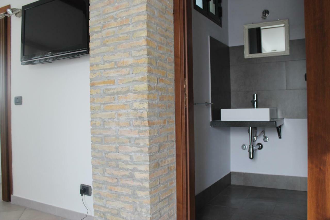 Domus Claudia - Casa Vacanze Syrakusa Exteriör bild