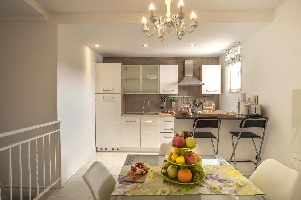 Domus Claudia - Casa Vacanze Syrakusa Exteriör bild